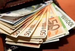 Харьков: выгодный курс евро-гривна
