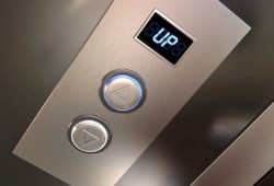 Разработчики Microsoft разработали «умный» лифт