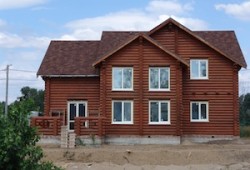 Особенности выбора пластиковых окон для загородных домов
