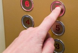 Почему за лифт должны платить все?