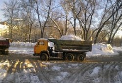 Компания &laquo;АГС-Комплекс&raquo; оказывает услуги по вывозу мусора, снега, уборке территории в Климовске